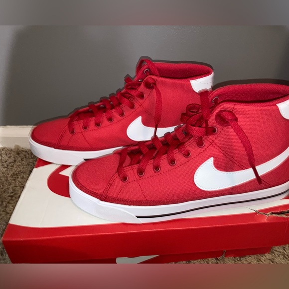 8.5
NIKE COURT LEGACY CNVS MID. - Picture 11 of 11